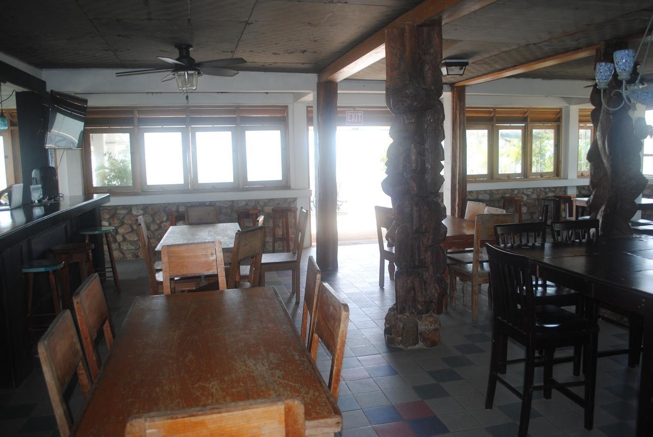 The Sea Front Inn プンタ・ゴーダ エクステリア 写真